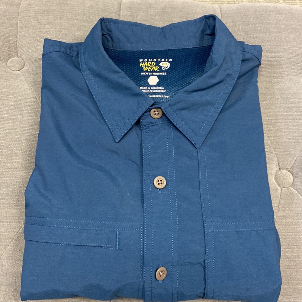 Mountain Hardware Large Blue Synthetic Outdoor Shirt